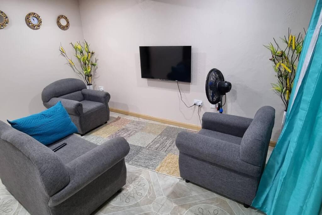 Olivia'S Island Serenity Apt1 Apartment Brighton Village Ngoại thất bức ảnh